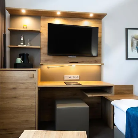 Hotel Logotel 3*