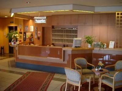 洛格特尔酒店